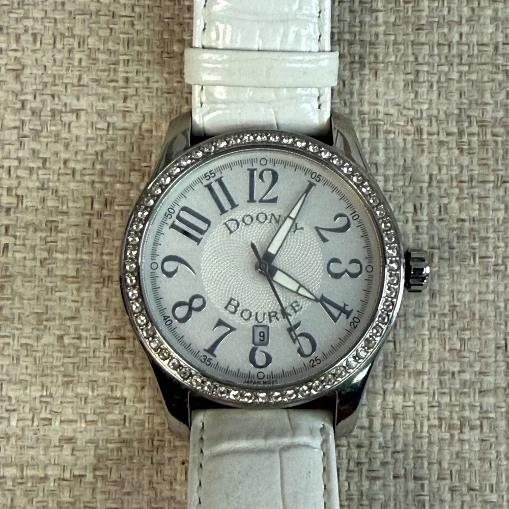 Dooney & Bourke Silvertone Crystal Watch with White Croc Leather Band - Picture 4 of 8